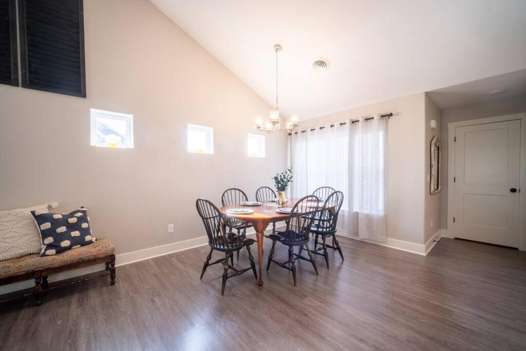 New Beautiful 3 Bedroom Condo In Bettendorf Exterior photo